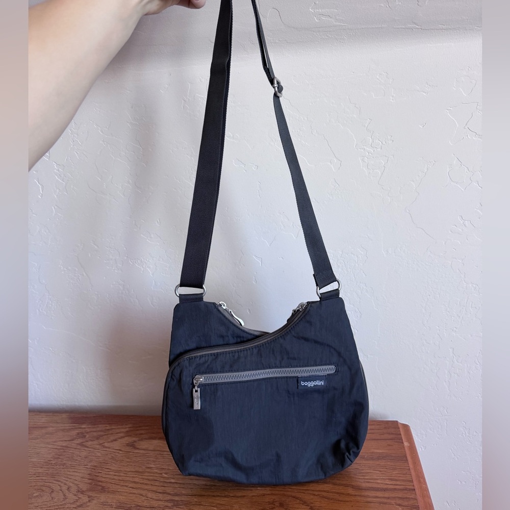 Baggallini Black Crossbody Bag